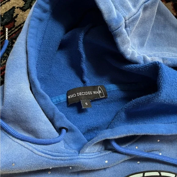 AUTH Who Decides War Washed Blue Graphic Hoodie - SMALL - Picture 6 of 11